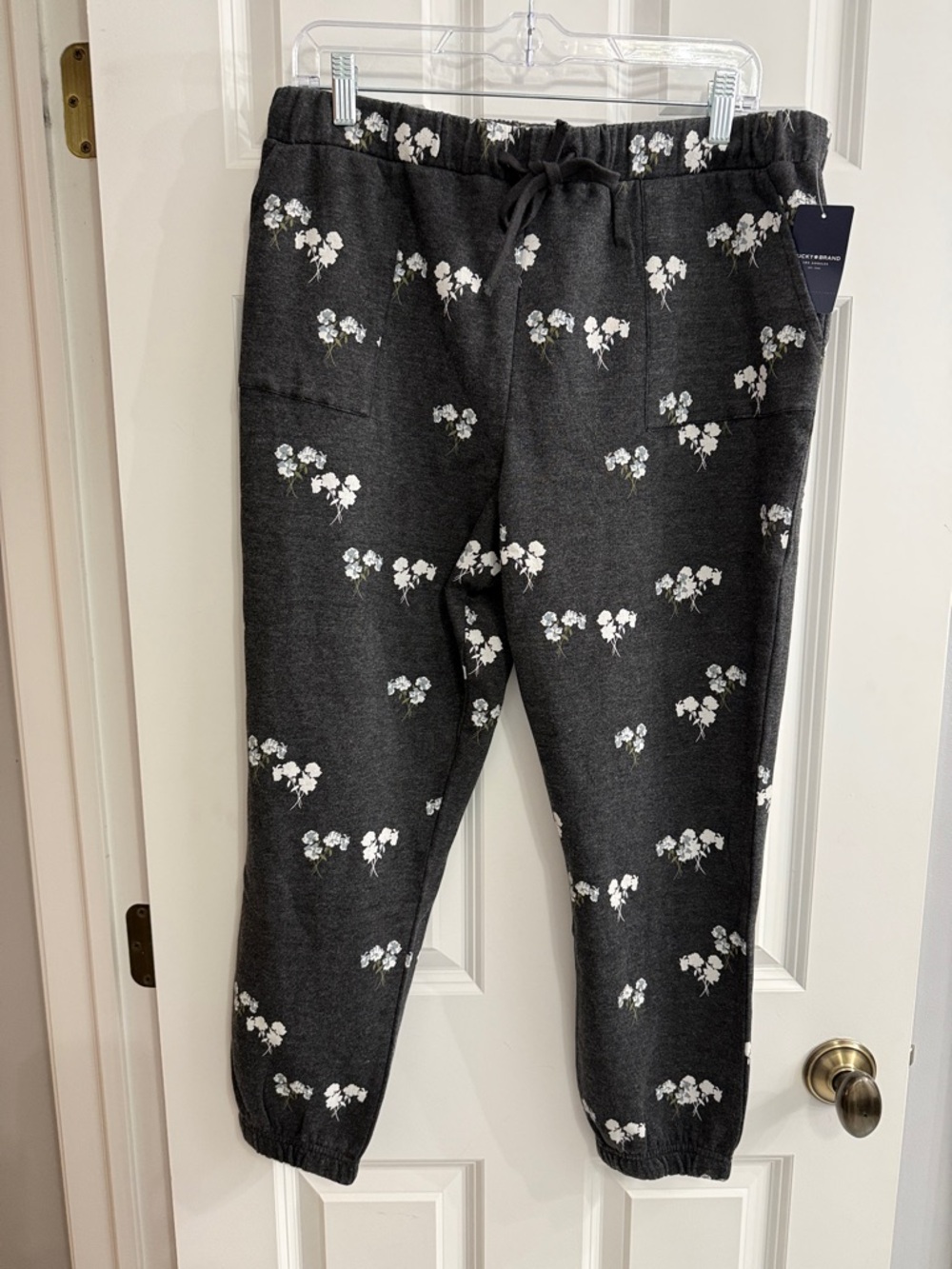 Lucky Brand Charcoal Gray Floral Jogger Pants